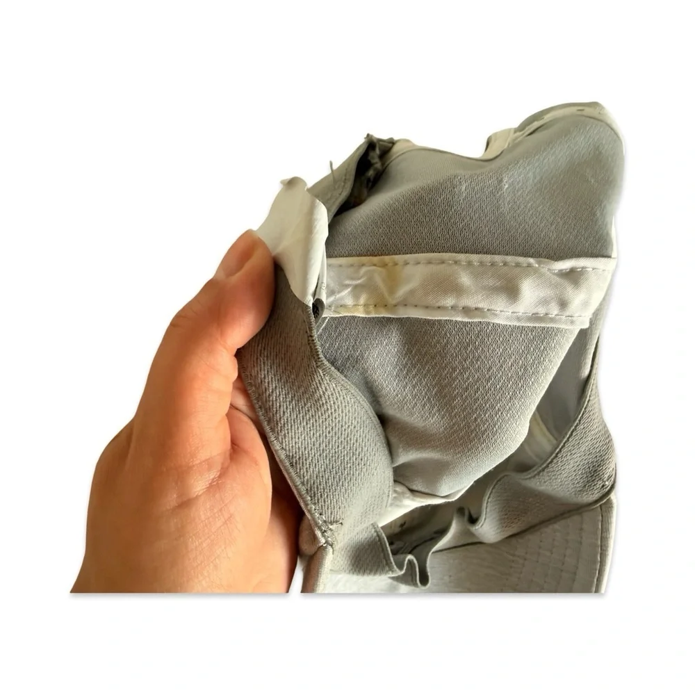 Under Armour UA Free Fit Gray Cap - Picture 6 of 8